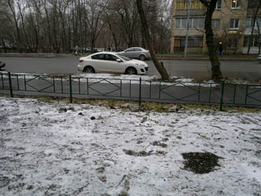 Установка газонного ограждения