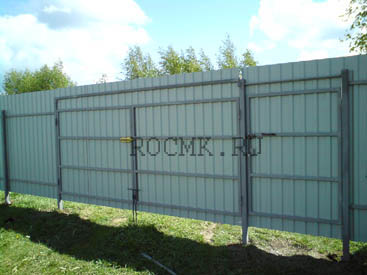 Ворота распашные металлические