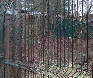 Установка дачного забора